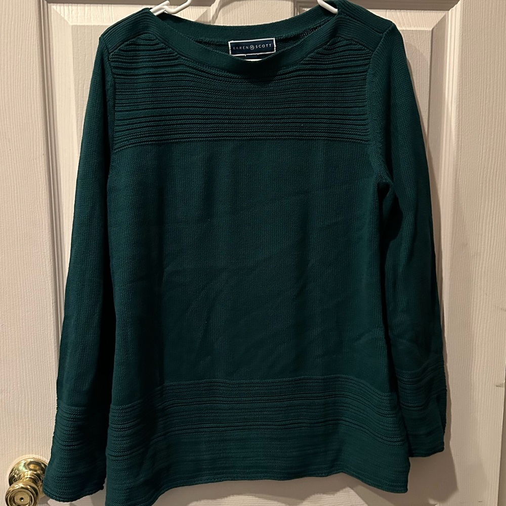 NWT Karen Scott Spruce Green Sweater with decorative ribbing on collar and hems